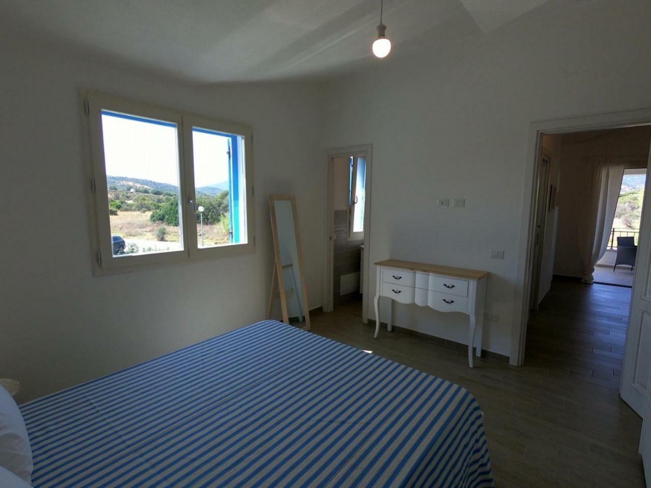 Appartamento Villino Blu Mare San Teodoro  Esterno foto